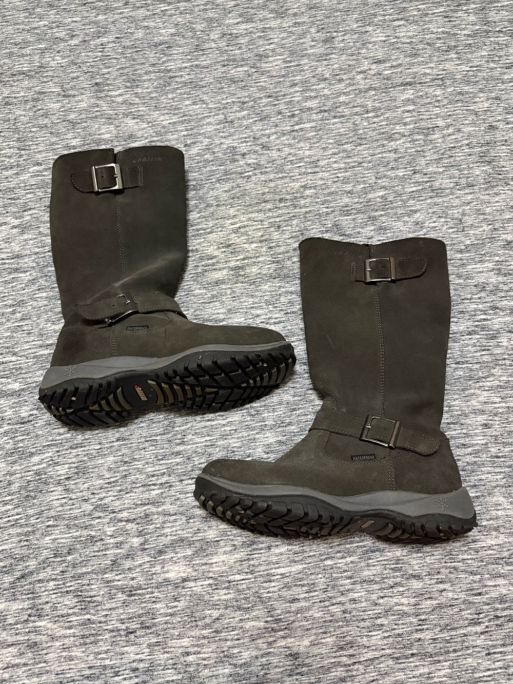 Baffin Ladies Waterproof Winter Boots Size 9 “Charlee”